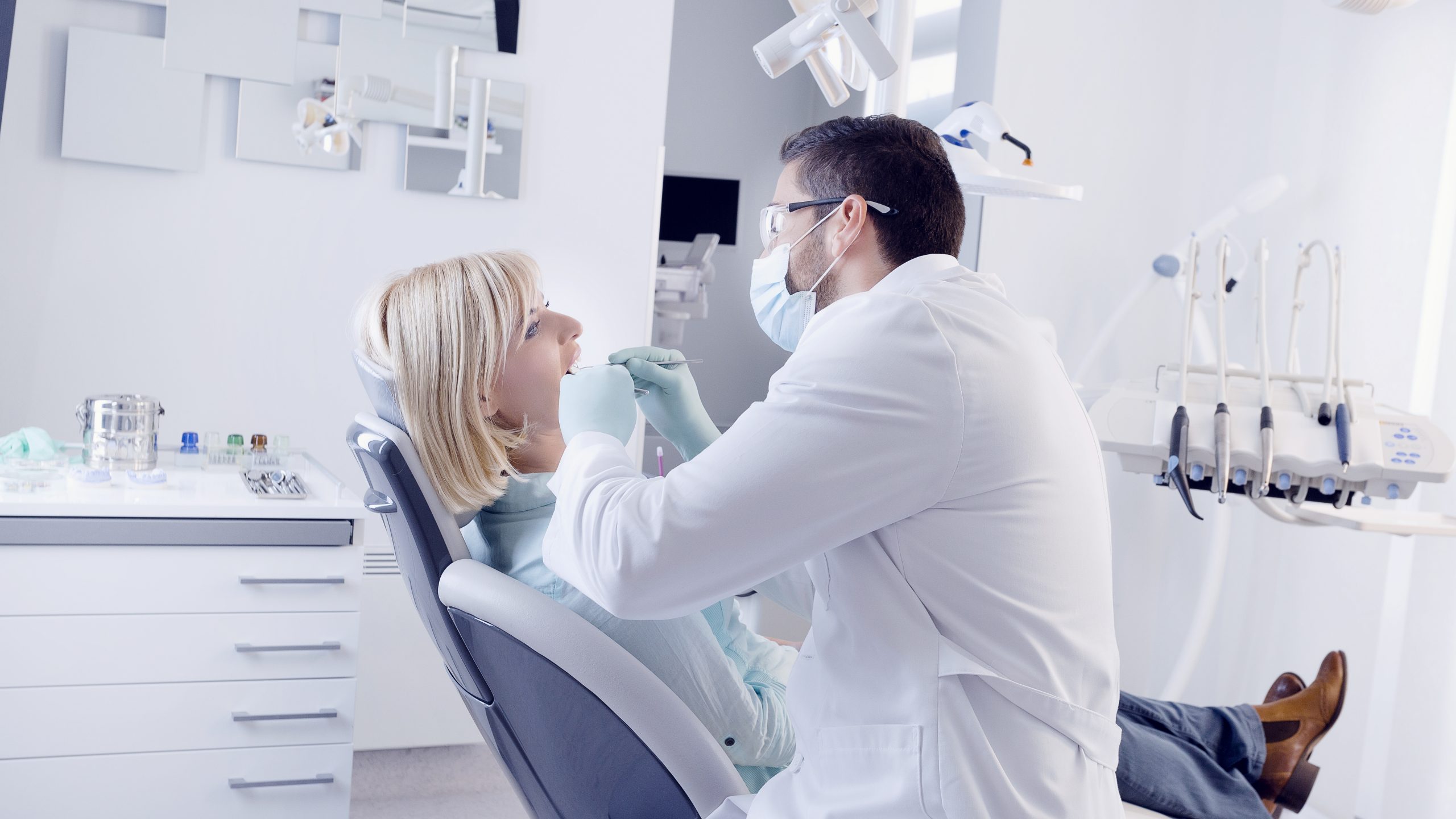 Dentist in Hampton, TN